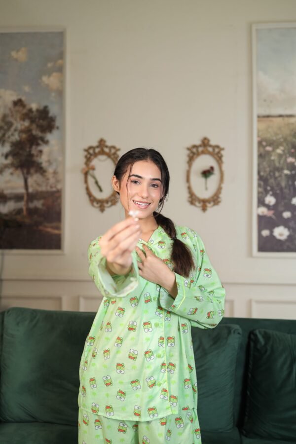 Parrot Cambric Frogi Printed PJ Set for Women