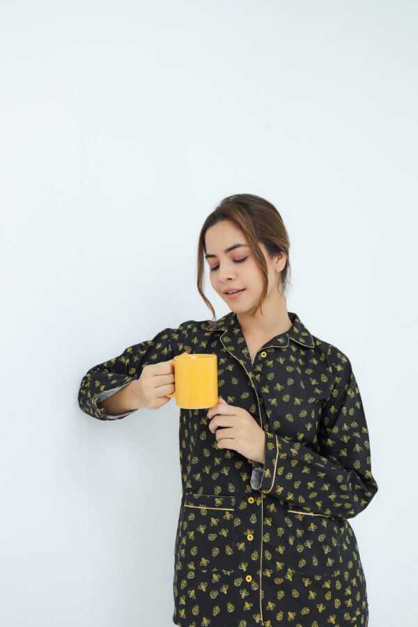 Black Winter Cotton Lady Bug Printed PJ Set for Women