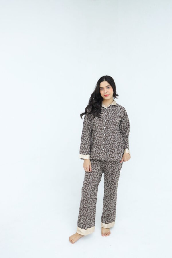 Brown Winter Cotton Leafy Swirls Printed PJ Set for Women