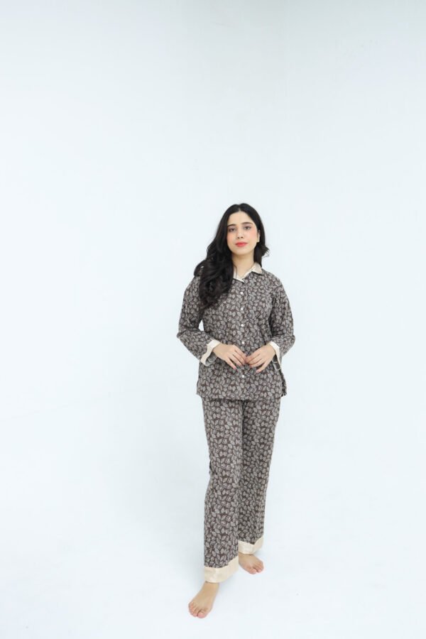 Brown Winter Cotton Leafy Swirls Printed PJ Set for Women