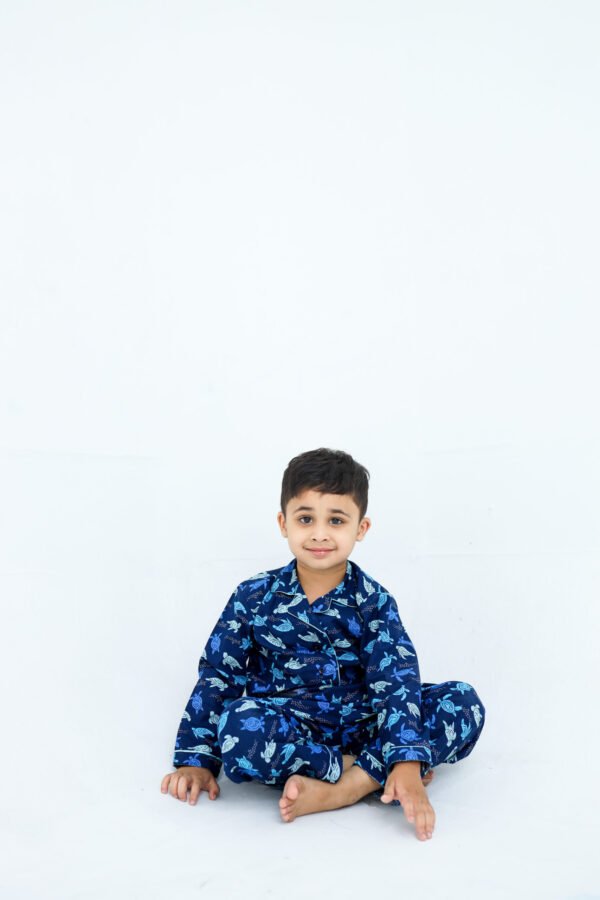 Tiny turtles print winter cotton kids wear